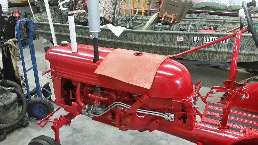 Hood/Tank Protector Farmall Cub